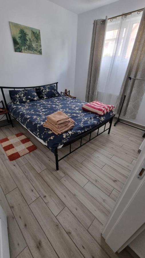 New Bucuresti Relax Flat - Apartament Relaxare - 4 People Apartment Bagian luar foto