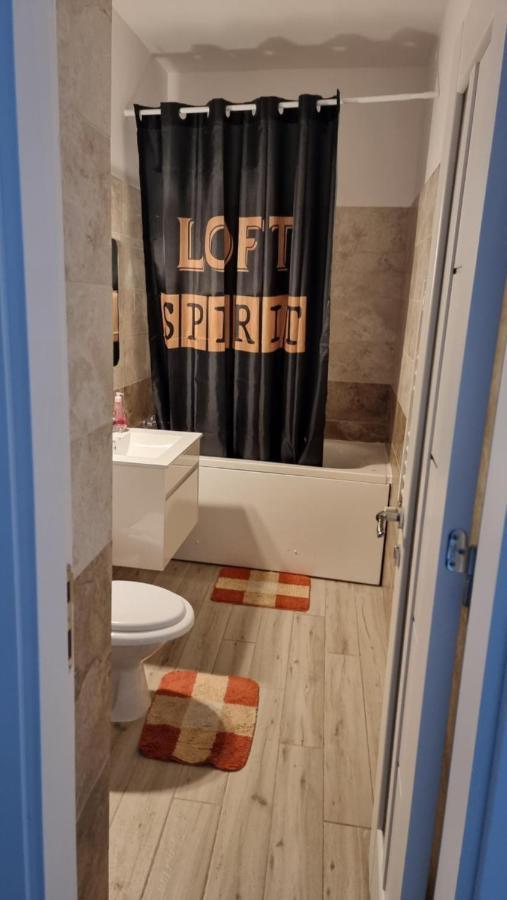 New Bucuresti Relax Flat - Apartament Relaxare - 4 People Apartment Bagian luar foto