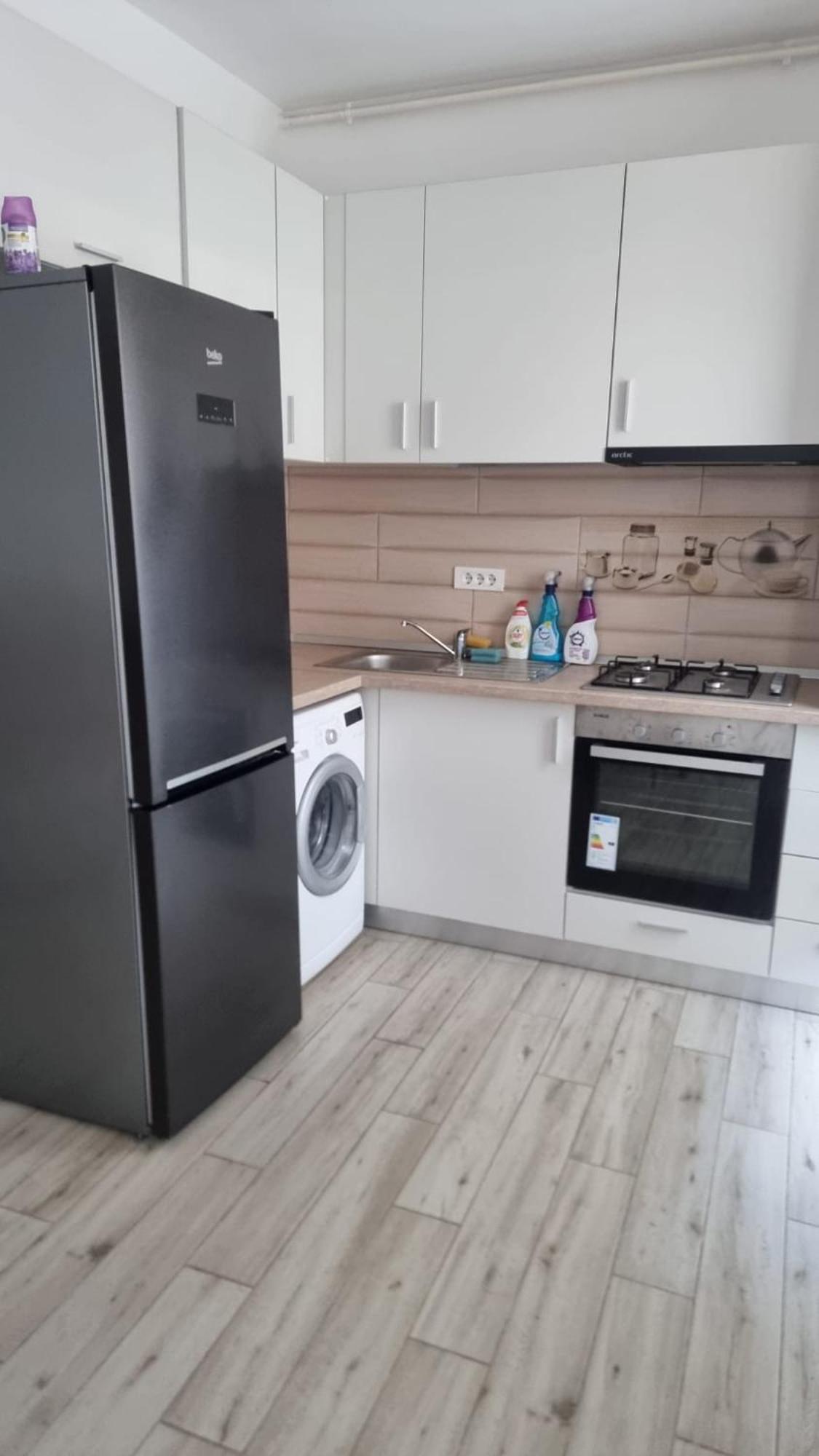New Bucuresti Relax Flat - Apartament Relaxare - 4 People Apartment Bagian luar foto
